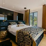 Villa Bloomhill Escape