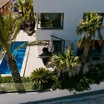 Villa Bloomhill Escape