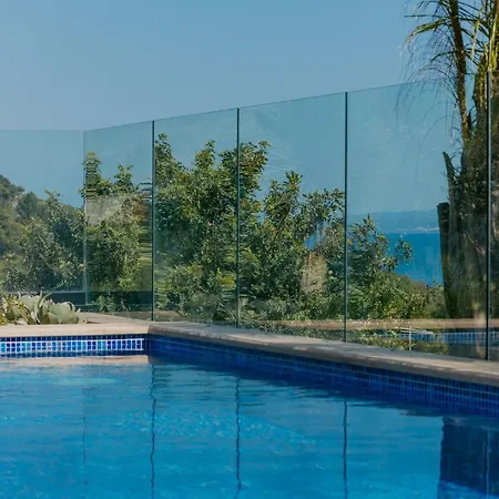 Bloomhill Escape Villa